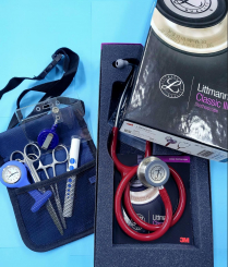 NURSE KIT WITH LITTMANN CLASSIC III STETH BURGUNDY (5627KIT)