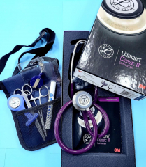 NURSE KIT WITH LITTMANN CLASSIC III STETH PLUM (5831KIT)